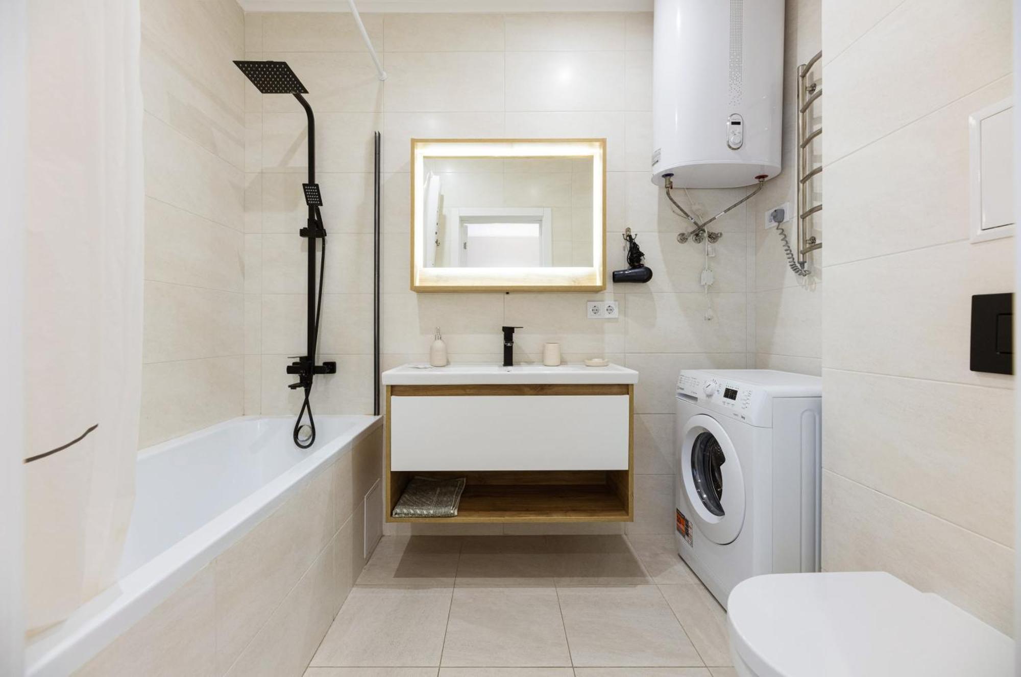 Квартири Люкс Метро Чернігівська Appartement Kiev Buitenkant foto